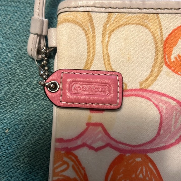 Coach colorful Wristlet with Signature Pattern - Picture 6 of 7